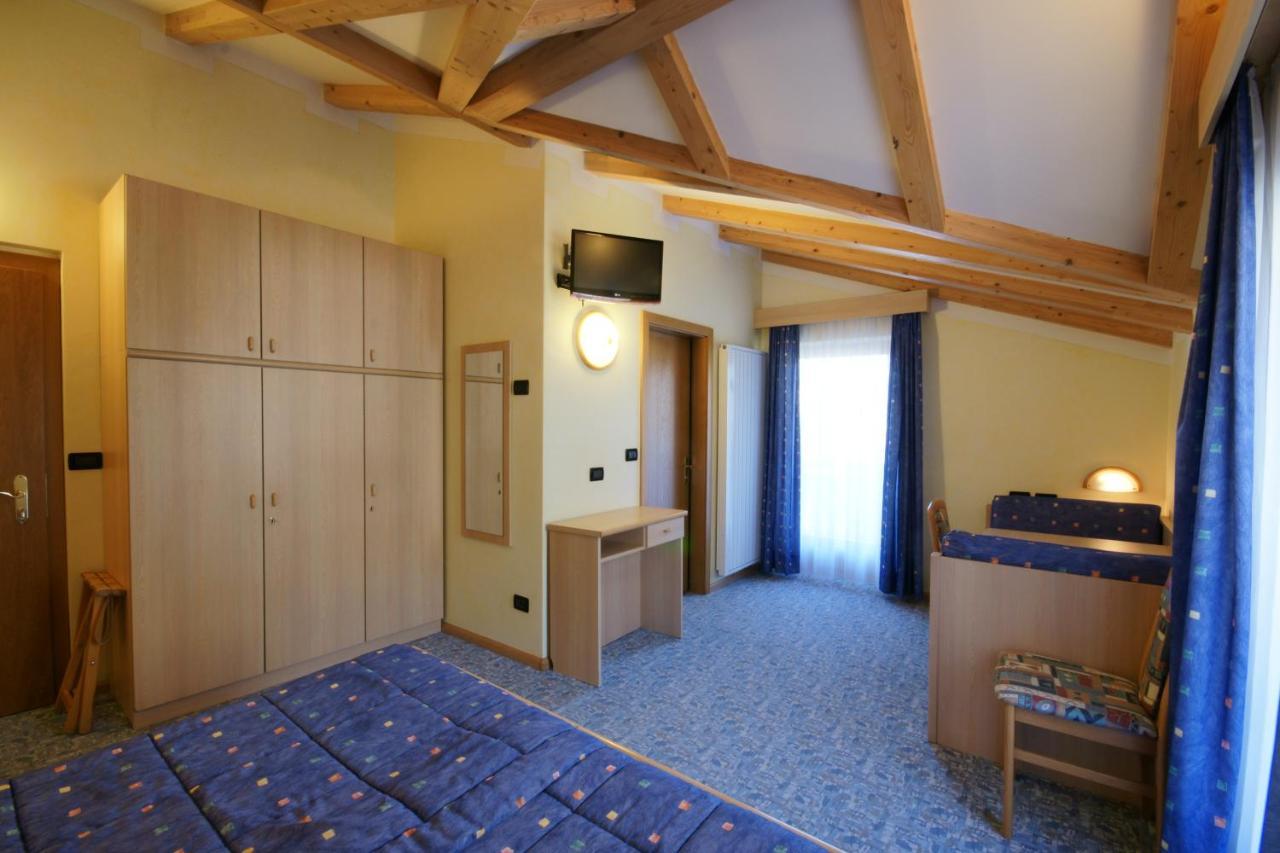 Berg Hotel Latemar Spitze Vigo di Fassa Eksteriør billede