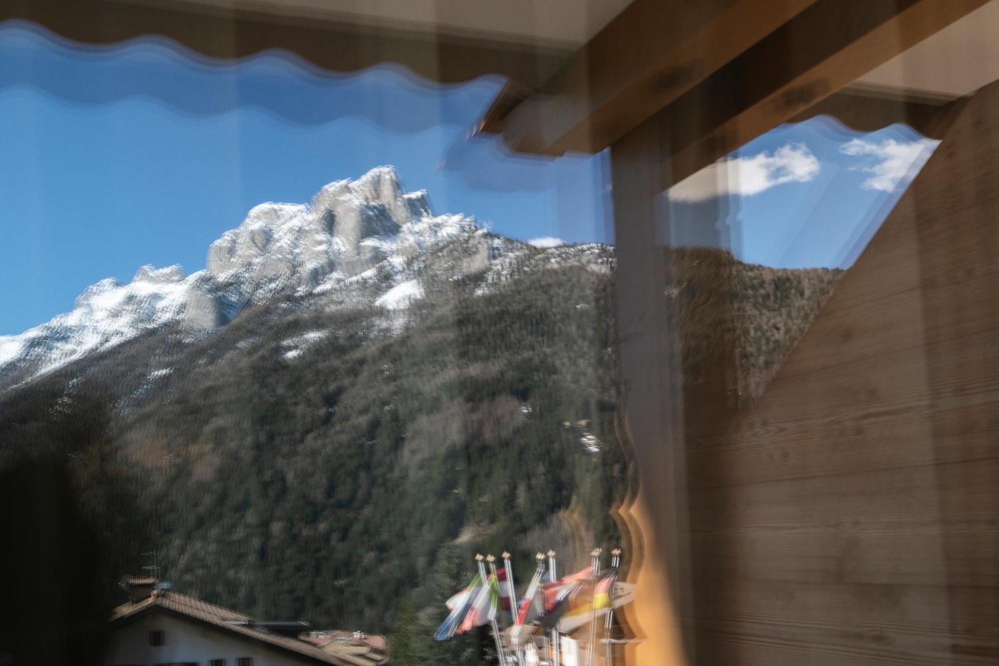 Berg Hotel Latemar Spitze Vigo di Fassa Eksteriør billede