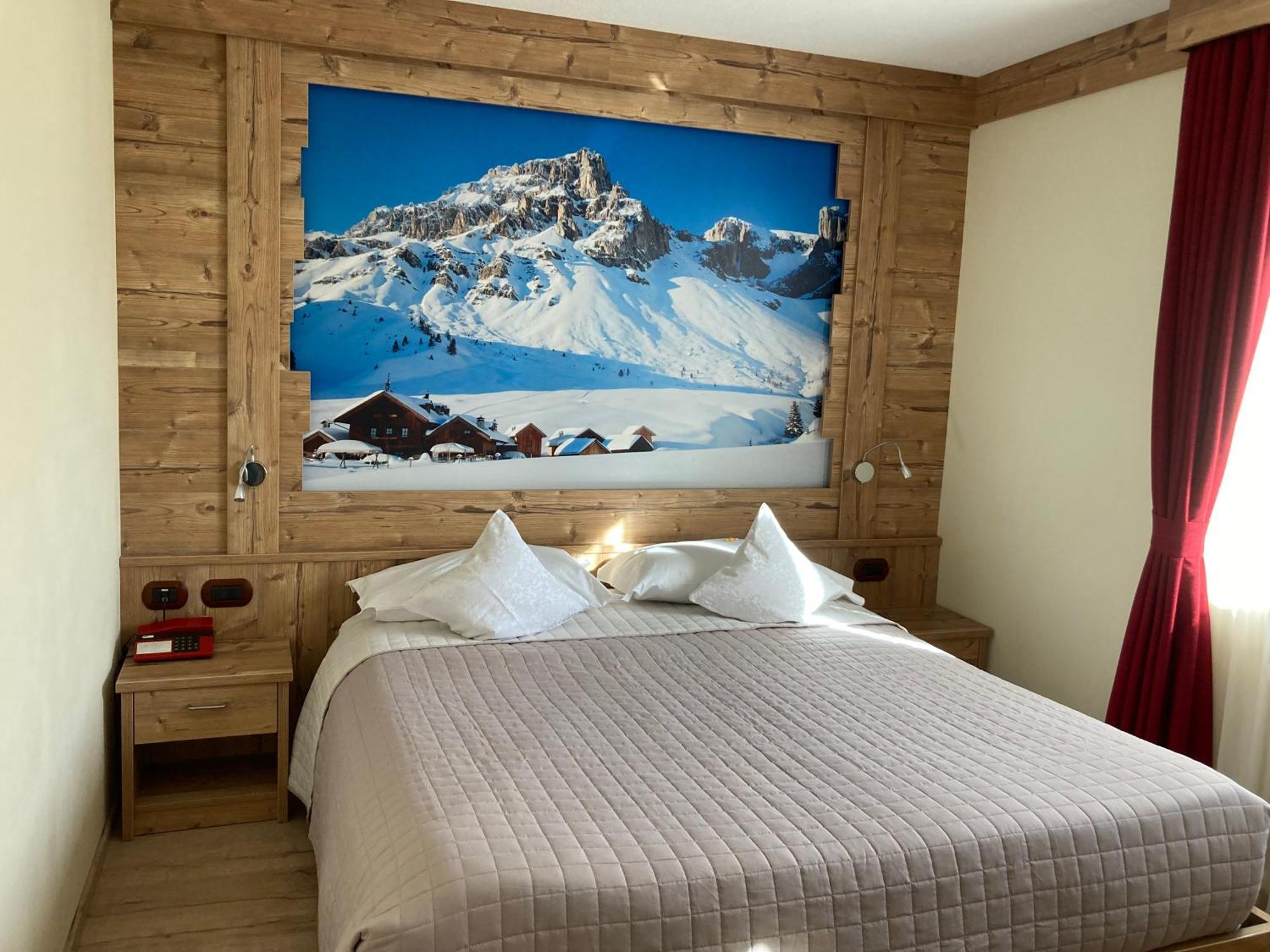 Berg Hotel Latemar Spitze Vigo di Fassa Eksteriør billede